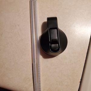 Hydro flask lid 2 straws and cleaners